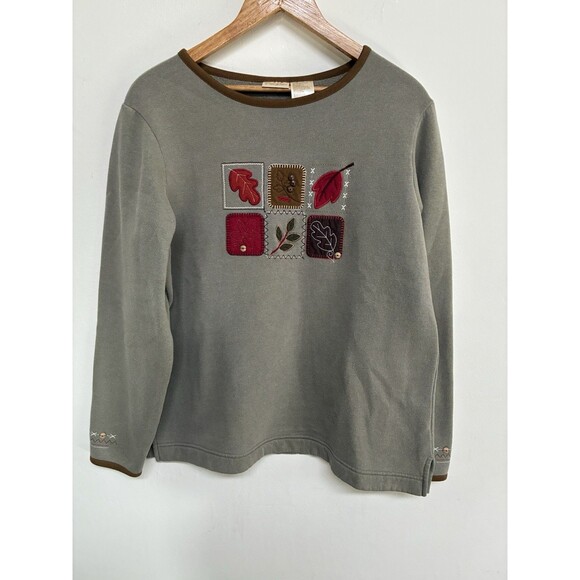Bobbie Brooks Tops - Bobbie Brooks Grey Embroidered Sweatshirt Fleece Size Large Women’s